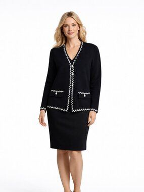 St. John Collection black white V neck cardigan size 8